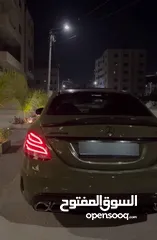  4 Mercedes-Benz C 180