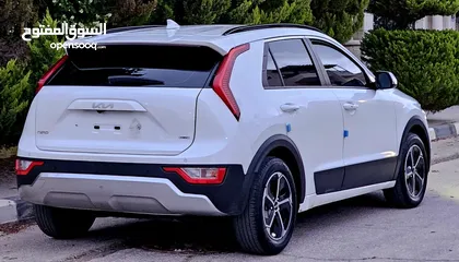  3 كيا نيرو هايبرد 2023 ترخيص 2022  اضافات بدون فتحه فحص نخب اول