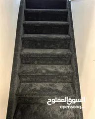  26 فني تركيب ارضيات باركيه-فني تركيب موكيت -تركيب بلاط موكيت -تركيب مسارح