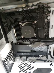  1 معالج ومذربورد ASUS Z690 HERO + i9 13900k