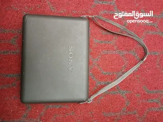  2 راديو SONY نادر جدا ياباني اصلي مع شنطته وكامل معداته
