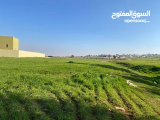  15 بيت ريفي وشاليه للبيع او البدل على شقة في عمان