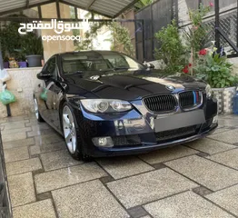  1 BMW 325 Coupe 2007