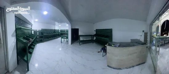  2 ستاندات خضار وفواكه للبيع