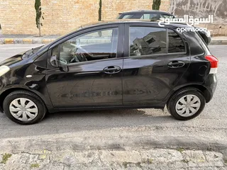  2 Toyota Yaris 2010