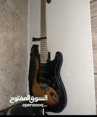  1 جيتار للبيع وقابل للتفاوض