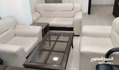  10 اثاث مكتبي للبيع
