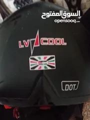  3 خوذة دوت Dot للبيع بحالة الوكالة