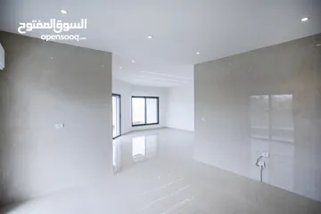  2 للبيع من المالك و بسعر مميز شقه فاخره لم تسكن في الجبيهه حي المنصور شقه ارضيه مدخل مستقل