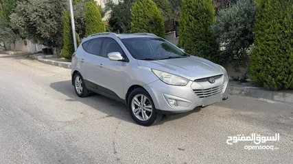  3 هيونداي توسان 2013