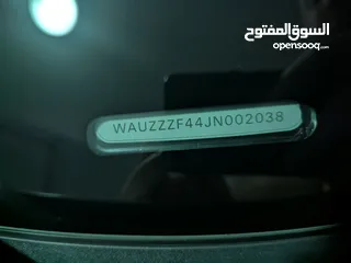  14 أودي A4 وكاله عمان موديل 2018 سنة الصنع 2017 من المالك الأول بدون حوادث لا تحتاج اي سيرفس جاهزه