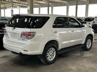  8 Toyota Fortuner V4 GCC single owner