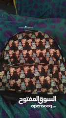  2 شنطه ظهر اللون اسود السعر 25 شيكل