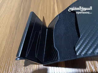  10 محافظ رجالي حجم صغير جلد صناعي وحافظة بطاقات لون اسود كاربون فايبر