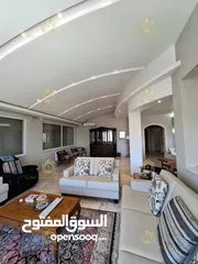  14 شقة فارغة - شارع مكة - 3نوم 1ماستر - 268م - بإطلالــــه مميزة - قرب الخدمات العامة