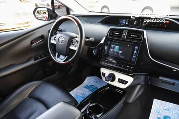 17 تويوتا بريوس هايبرد بحالة ممتازة وبسعر مميز Toyota Prius Hybrid 2018