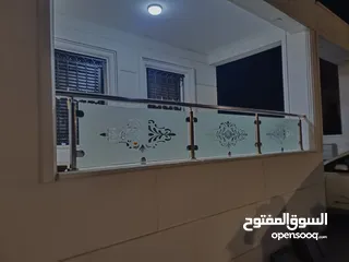  21 تركيب  وتفصيل  جميع انواع الزجاج والسوكريت والمرايا والبراويز