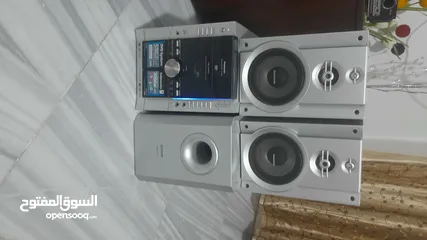  1 ستيريو مع هوفر وسماعتين