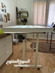  8 مرسم هندسي مع اضائه لطلاب الهندسة و التصميم حجم a0 شفاف و