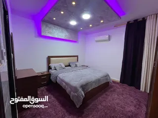  1 شقق مفروشه بالكامل كبيره وصغيره  نظافه مميزه للايجار خلف مركز الحسين للسرطان / الجامعه الاردنيه