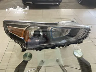  4 ضو امامي هونداي ايونك يمين امريكي اصلي عدسه اورنج