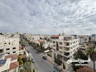  25 شقة مع روف دوبليكس باطلالة مميزة مساحة 200م وروف 120م مع 50 م ترس بخلدا (مشروع 118)