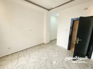  15 شقة استثمارية فاخرة للبيع (طابق ارضي)