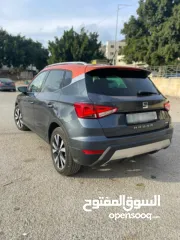  5 سيات ارونا لون مميز للبيع