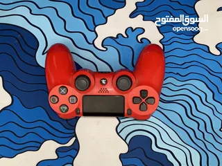  1 يد بلايستيشن 4 حالة ممتازة للبيع بسعر مغري
