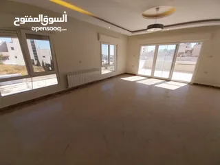  1 روف دوبليكس للأيجار ( جزء من فيلا ) ( Property 38746 )-175034672