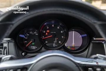  23 Porsche Mecan 2.0L Turbo وارد وكالة نقل
