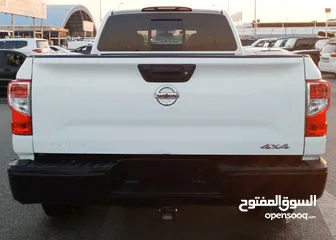  5 Nissan Titan XD 4X4 V8 5.6L Model 2017