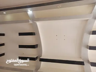  6 محل للايجار  فقط