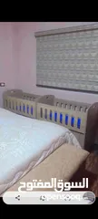  1 تخت بيبي عدد 2 للبيع