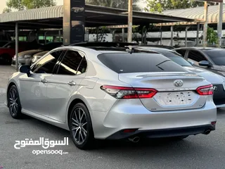  8 Toyota Camry Grande 2022