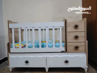  1 سرير طفل للبيع