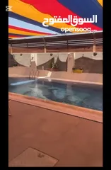  12 فيلا واسعة للايجار