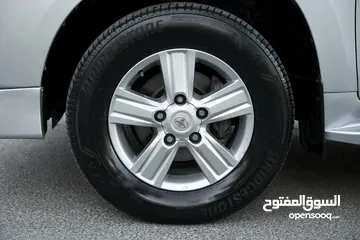  22 تويوتا لاند كروزر (GXR 2015 (V8 وارد صيانة الشركة ( طلب خاص 60th) مالك واحد بحالة الوكالة