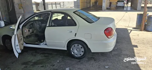  19 نيسان صني ياباني 2012