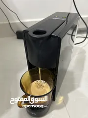  12 نسبرسو مينى ماكينة صنع القهوه  مع خافق الحليب