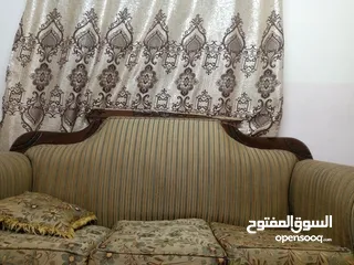  3 طقم كنب 7مقاعد خشب زان للبيع او للبدل على جنابي