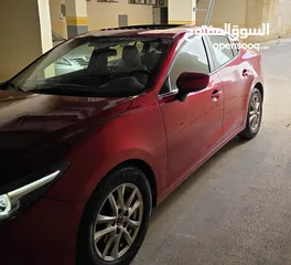  4 مازدا 3 2018 لون خمري بحالة ممتازة للبيع