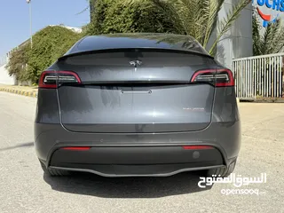  5 Tesla model Y 2022