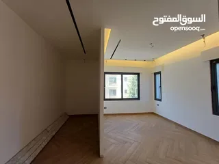  5 شقة فاخرة لم تسكن بعد