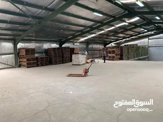  4 مستودع مع هنغر وسدة