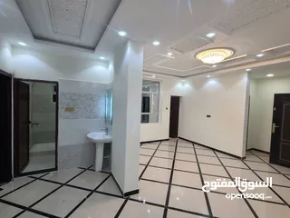  4 عماره استثماريه للبيع في منطقه بيت بوس