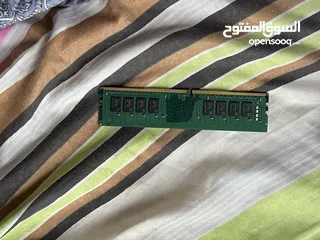  3 رامات ومعالج مع لوحة i7