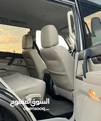  8 ميتسوبيشي باجيرو 2022 للإيجار