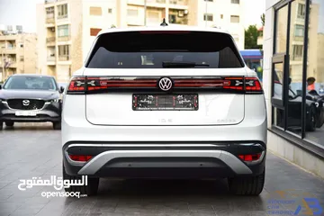  8 فولكس فاجن ID.6 كروز بيور بلس كهربائية بالكامل 2022 Volkswagen ID.6 Crozz Pure + SUV EV