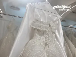  3 فستان عروس للبيع